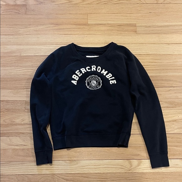 Abercrombie & Fitch Navy Women's Crew Neck Sweater size S good condition - Picture 2 of 6